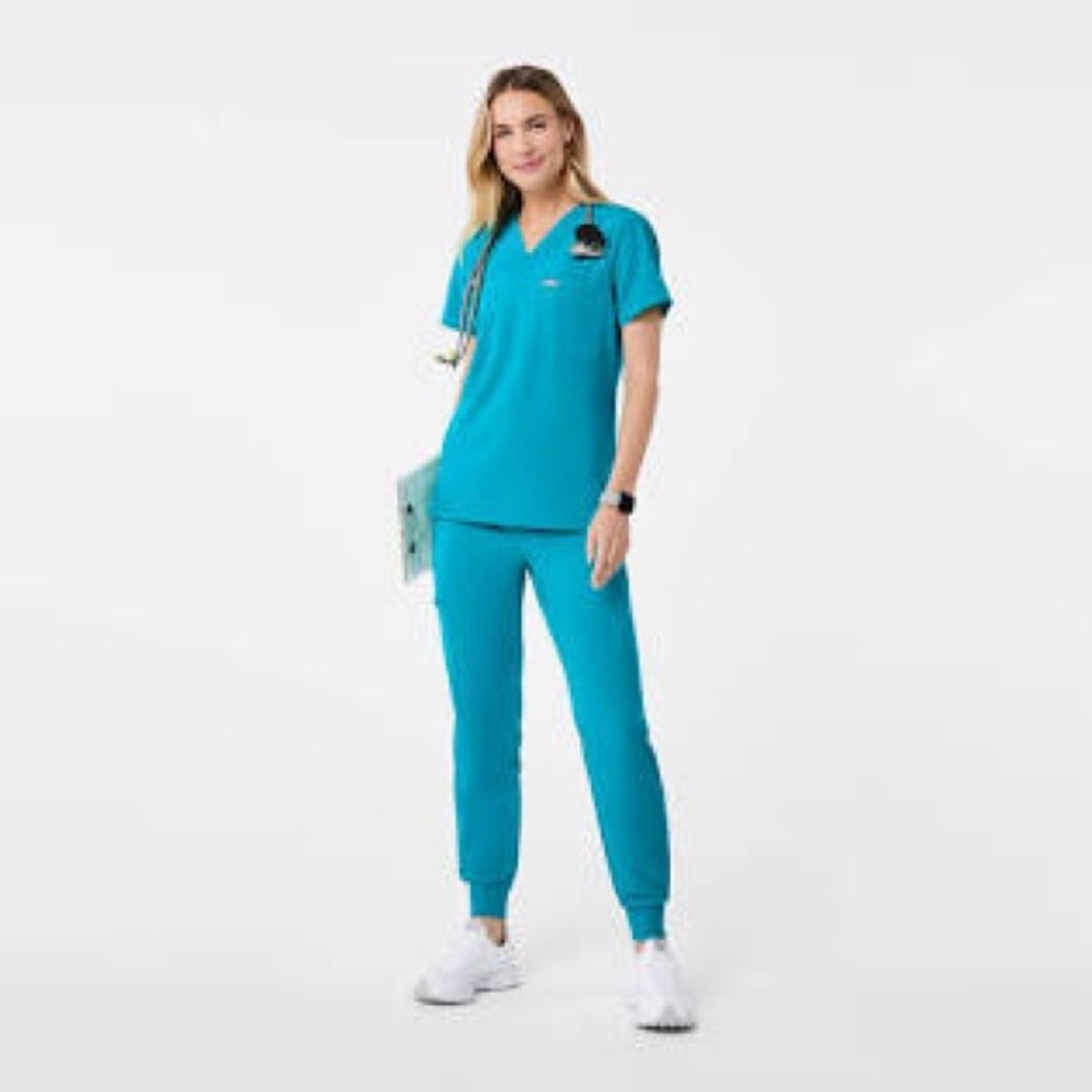 Figs Teal Catarina one pocket scrub top